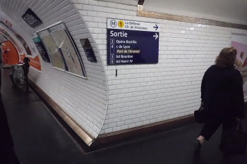 バスティーユ駅